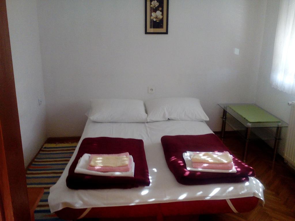 Korana Apartment Слуни Экстерьер фото